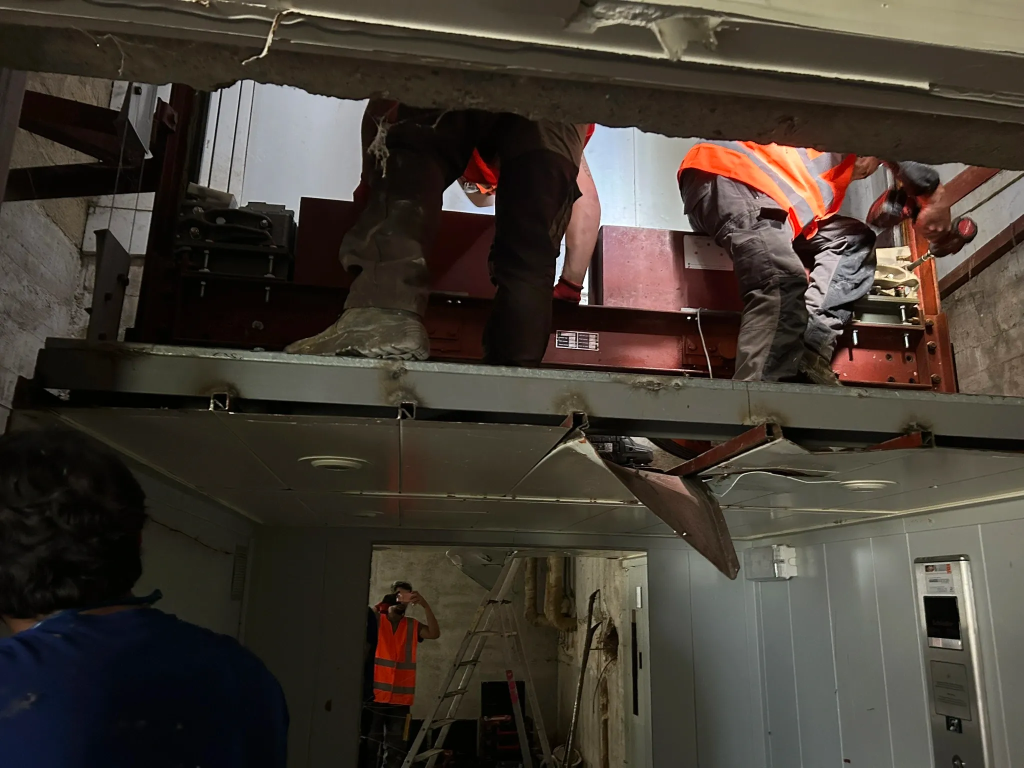 Curage de 2 ascenseurs