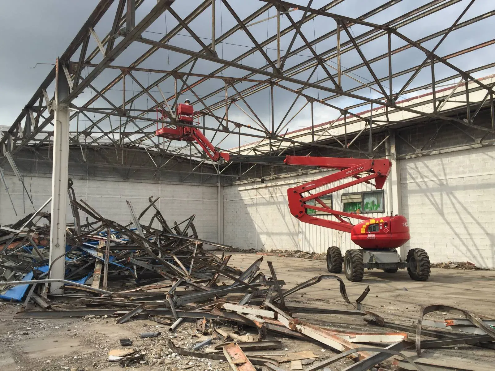 Démontage structure métallique