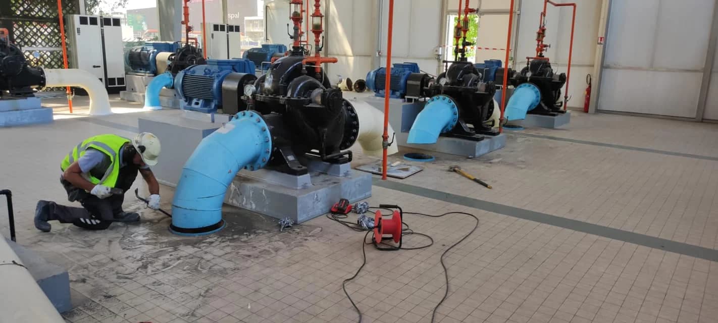 Cisaillage hydraulique sur structure métallique