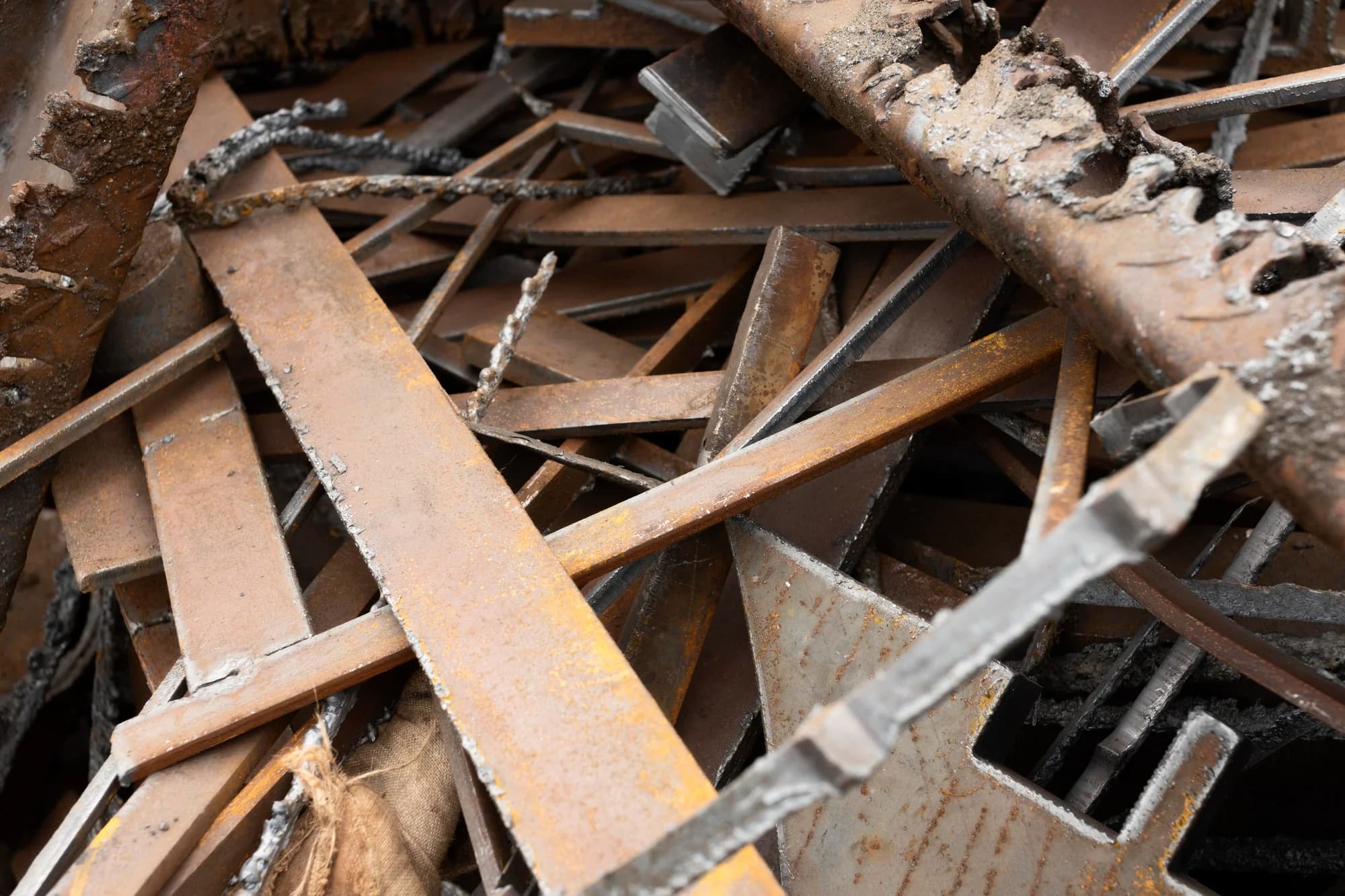 Vue d'ensemble des expertises métal de l'entreprise