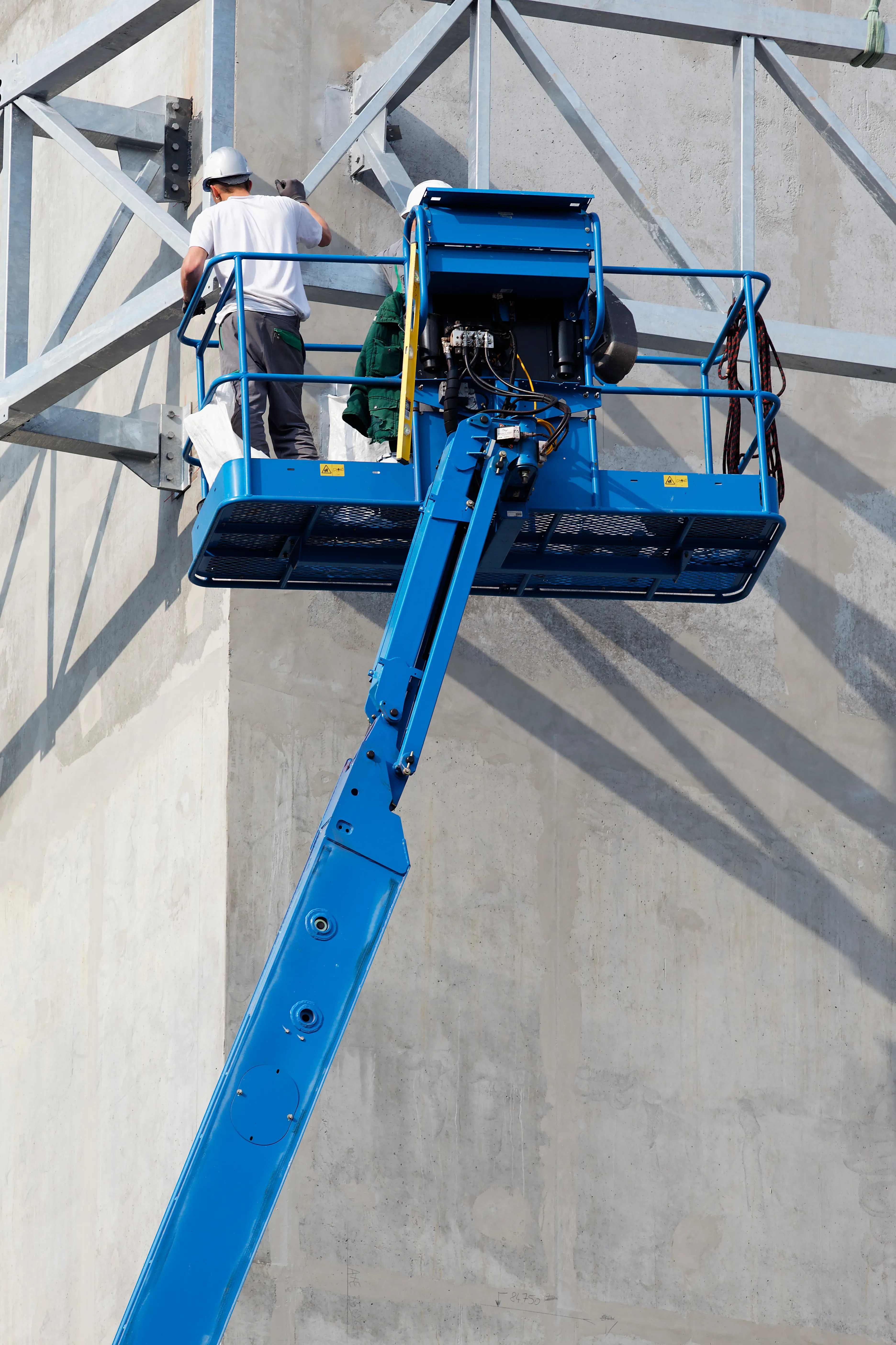 Opération de démontage métallique